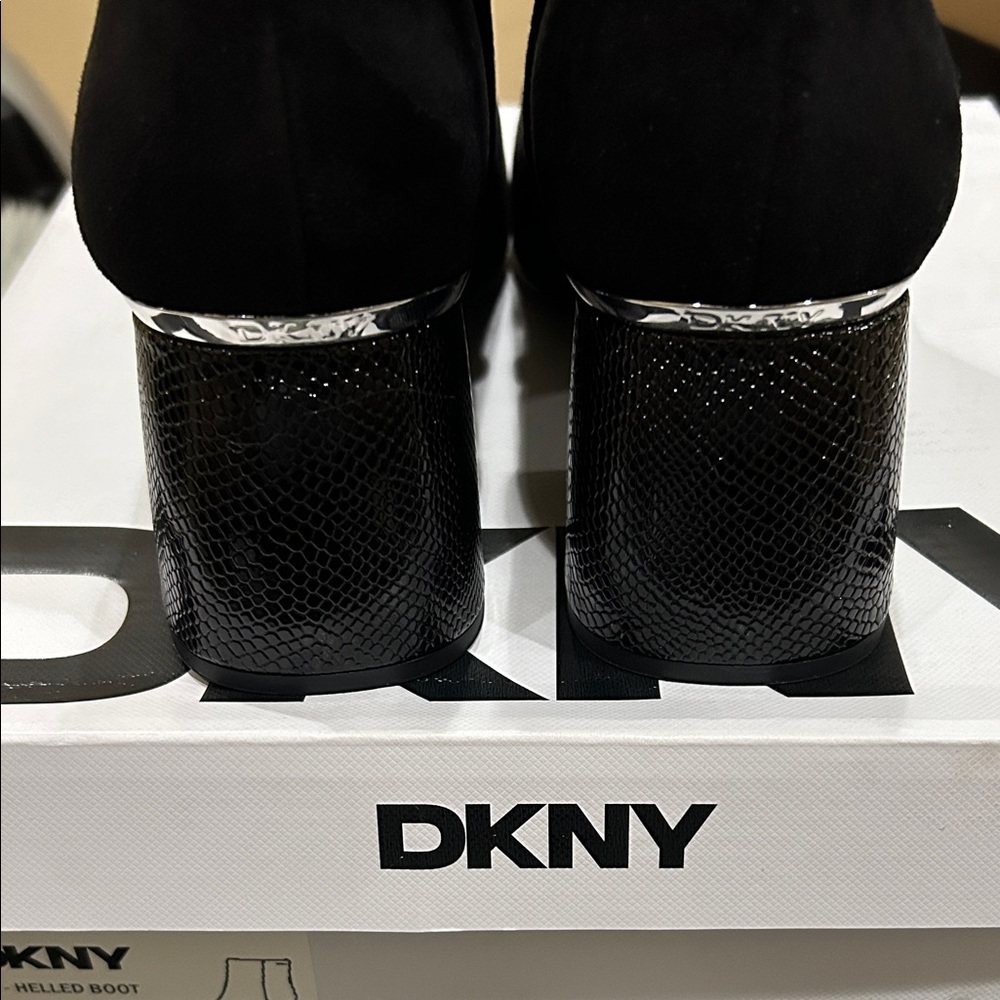 DKNY Women's Elegant Black Ankle Booties
